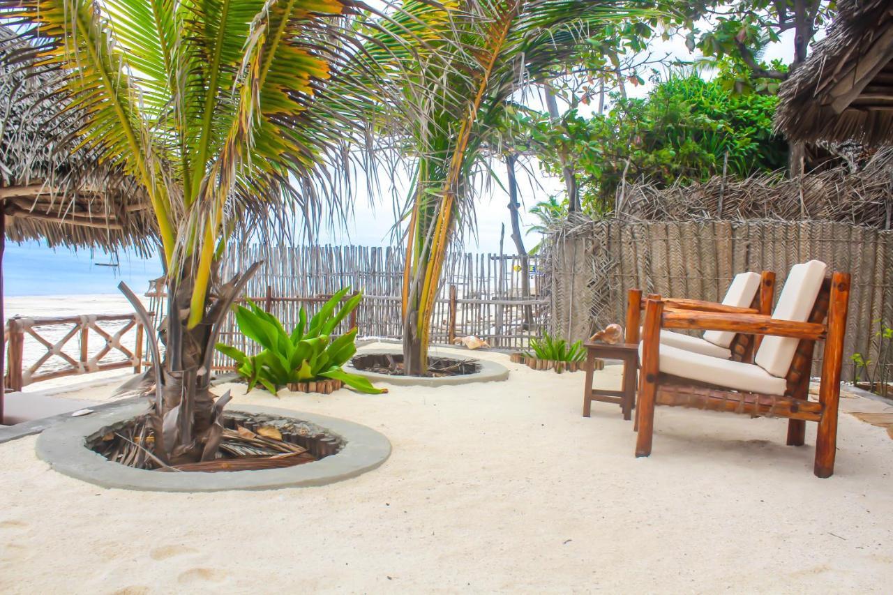 Sunshine House Zanzibar *